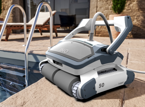 Robot limpiafondos BWT INO 50